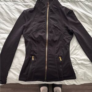 lululemon athletica Black & gold define Jacket nulu